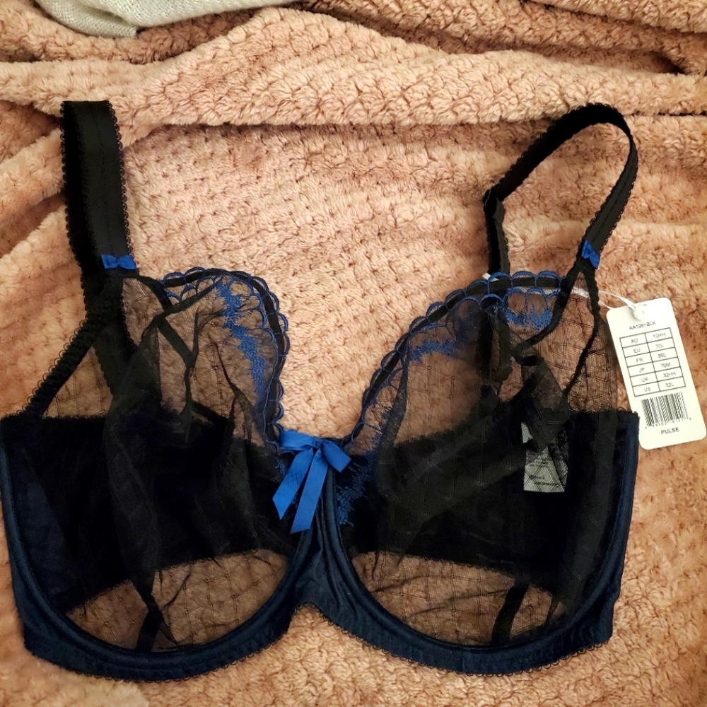 Freya Pulse Bra 32HH (UK)